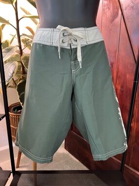 Women’s board shorts